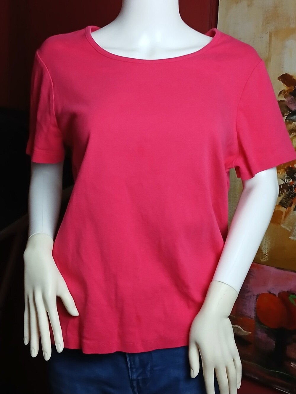 Women's Short Sleeve Crewneck Top in Bright Pink